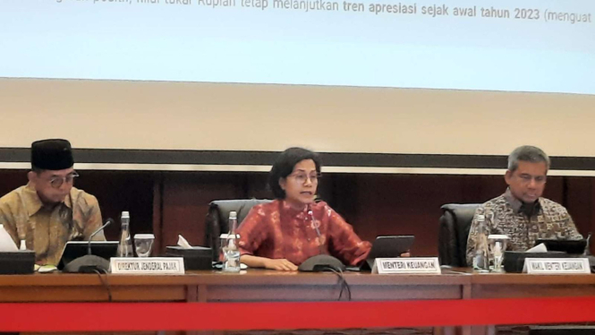 Menteri Keuangan Sri Mulyani Indrawati dalam konferensi pers APBN Kita.