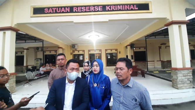 Tim Kuasa Hukum Alamunasir, Kades yang Disuntik Mati Datang ke Mapolresta Serang