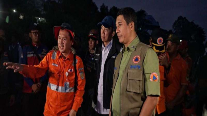 Kepala BNPB Letjen TNI Suharyanto datangi lokasi longsor di Bogor, Jabar.