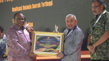 Pemprov Kalim raih penghargaan