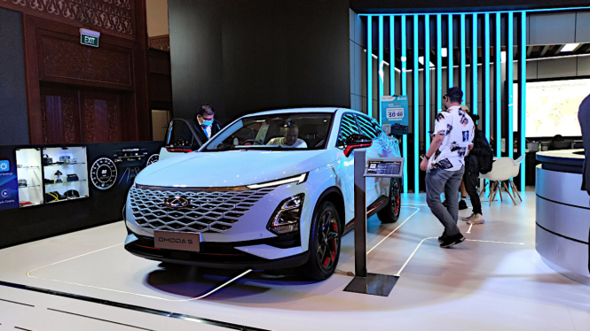 VIVA Otomotif: Chery Omoda 5 di GJAW 2023