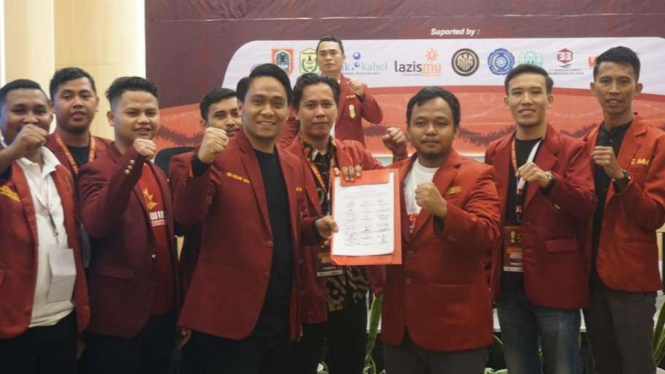 Ketum IMM Abdul Musawir Yahya dan Pengurus di Tanwir Banjarmasin