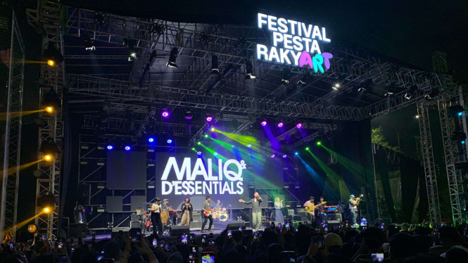 Maliq & D essentials