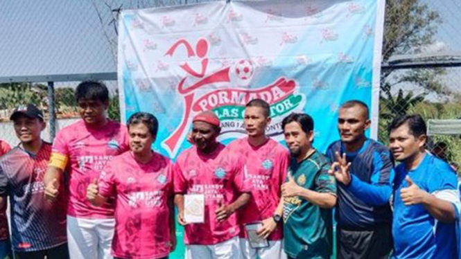 Ismed Sofyan hingga Alexander Pulalo tampil di Turnamen Sepakbola Ponpes Gontor