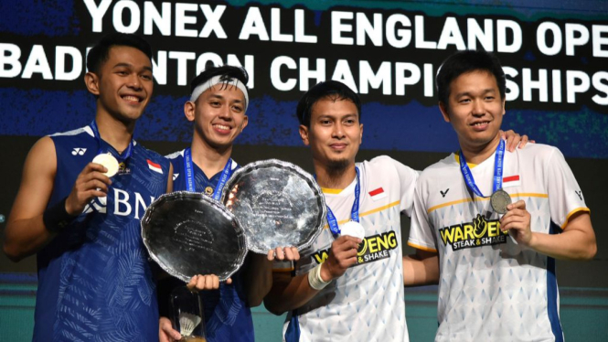 Fajar AlfianMuhammad Rian Ardianto dan Hendra SetiawanMohammad Ahsan.