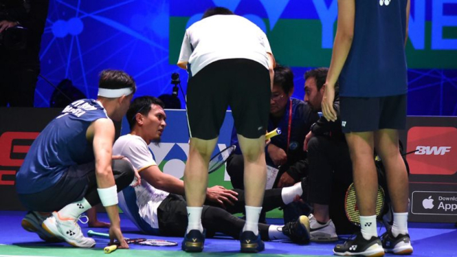 Mohammad Ahsan mengalami cedera di final All England 2023
