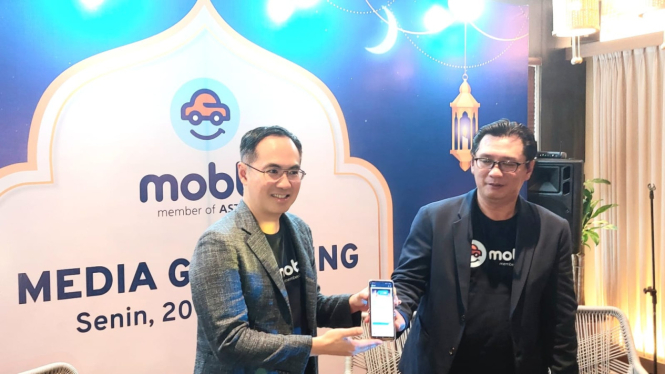 Platform jual beli mobil bekas mobbi