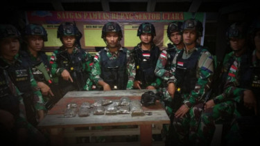 VIVA Militer: Prajurit  Satgas Yonif 132/Bima Sakti