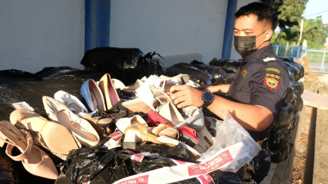 Bea Cukai gagalkan penyelundupan sepatu bekas impor