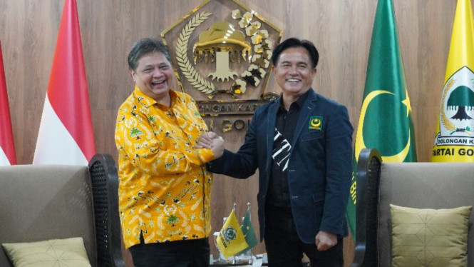 Airlangga Hartarto dan Yusril ihza Mahendra.