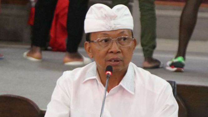  Gubernur Bali Wayan Koster 