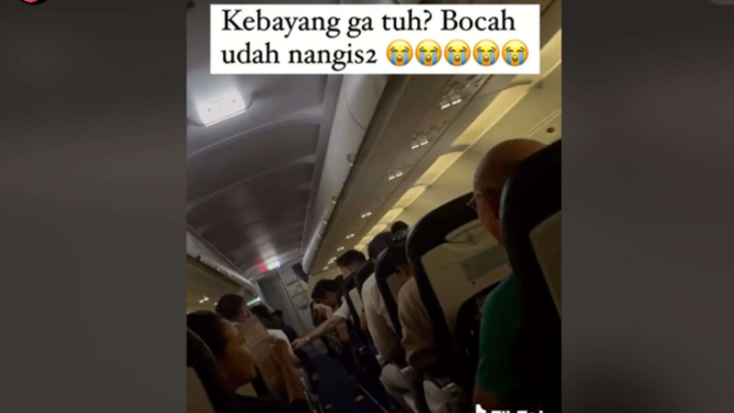 Cerita Penumpang Naik Pesawat Sampai Gobyos Gegara AC Mati Selama Penerbangan