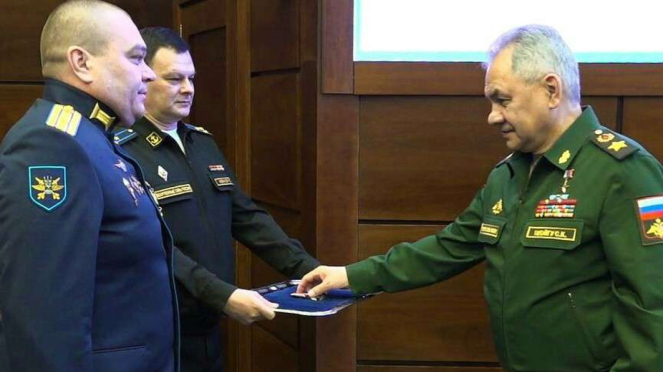 VIVA Militer: Pilot tempur militer Rusia menerima medali kehormatan