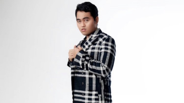 Casting Director Donis Pratama.