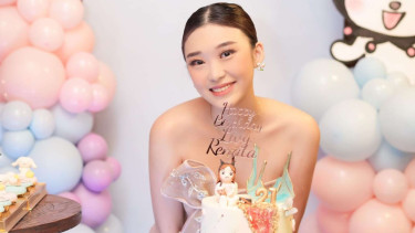 Livy Renata ulang tahun