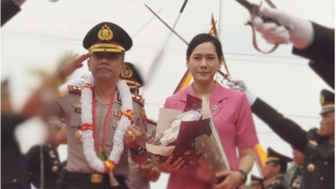 AKBP Dody Prawiranegara dan sang istri