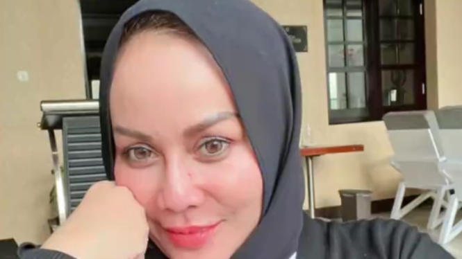 Mak Vera. 