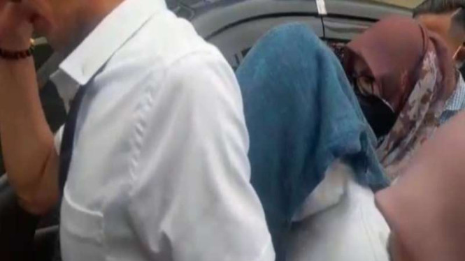 Pacar Mario Dandy, AG menjalani sidang diversi di PN Jaksel