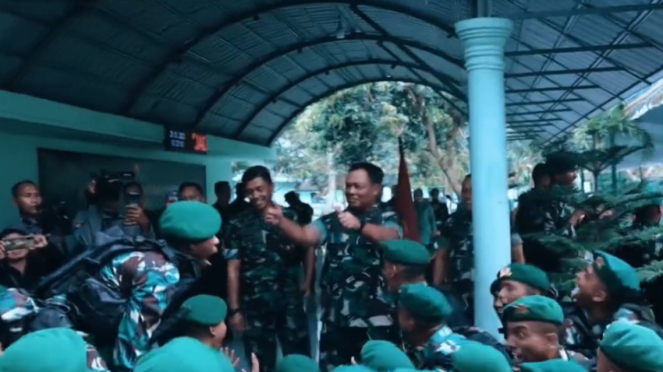 Wajah Garang, Pasukan Laba-laba Hitam Mayjen TNI Makruf Siap Bergerak ...