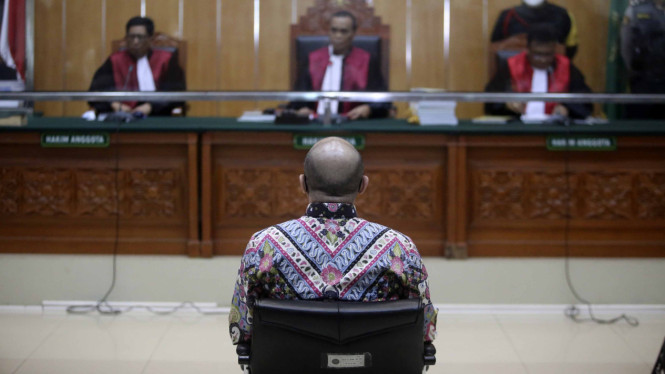 Teddy Minahasa, Sidang Tuntutan Kasus Peredaran Narkoba