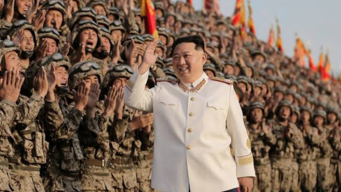 VIVA Militer: Pemimpin Tertinggi Korea Utara, Kim Jong-un