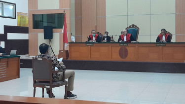 Haris Azhar di PN Jakarta Timur 