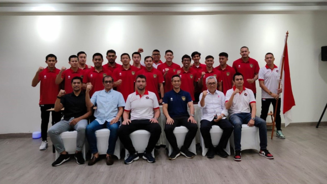 Ketum PB PRSI, Anindya Bakrie melepas tim polo air