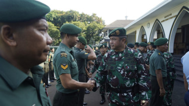 VIVA Militer: Pangkostrad Letjen TNI Maruli Simanjuntak