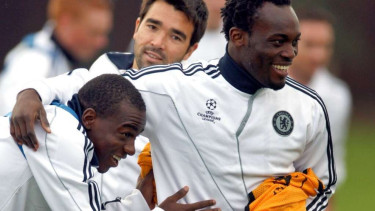 Daniel Sturridge dan Michael Essien