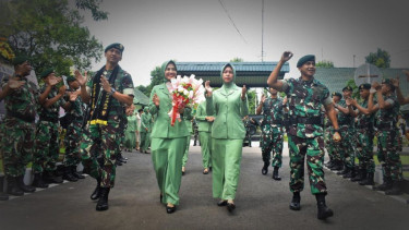 VIVA Militer: Letkol Inf Danang tiba di Markas Yonif PR 501/Bajra Yudha Kostrad
