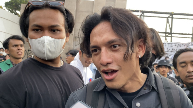 Jefri Nichol. 
