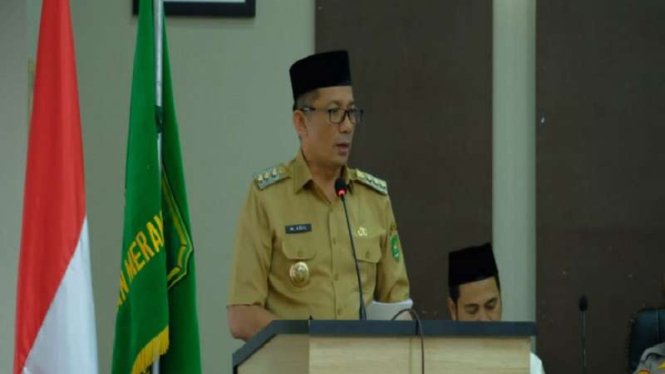 Bupati Kepulauan Meranti, Muhammad Adil