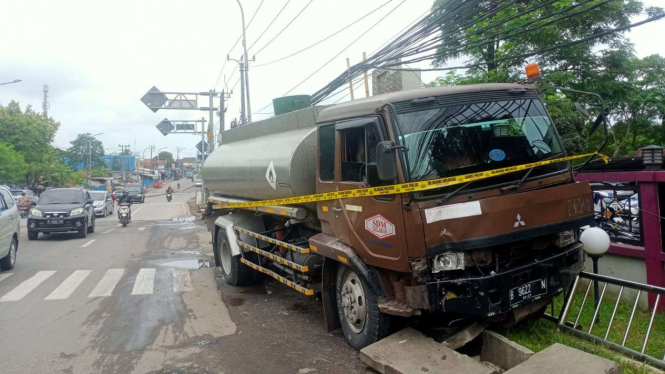 Truk tangki tabrak 6 pemotor di Tangerang
