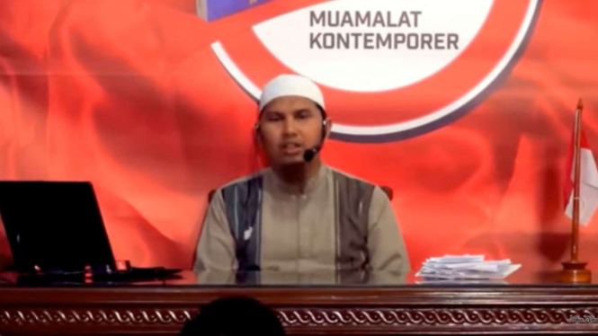 Ustadz Dr. Erwandi Tarmizi soal bea cukai