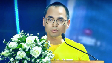 CEO Huya Dong Rongjie.