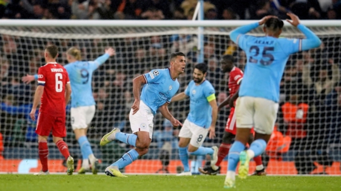 Rodri mencetak gol saat Manchester City vs Bayern Munich