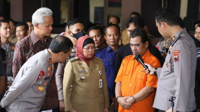 Momen Ganjar Murka saat Introgasi Tersangka Pencabulan Belasan Santriwati