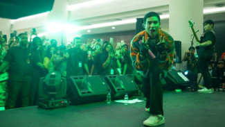 Devano Danendra Disebut Murtad, Suami Iis Dahlia Ungkap Kesedihan: Dihujat Menyakiti Hati