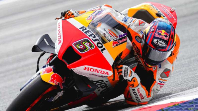 Pembalap Repsol Honda, Stefan Bradl
