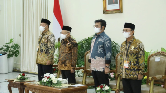 Mentan SYL saat mendampingi Wapres Maruf Amin dalam pengukuhan Gapki