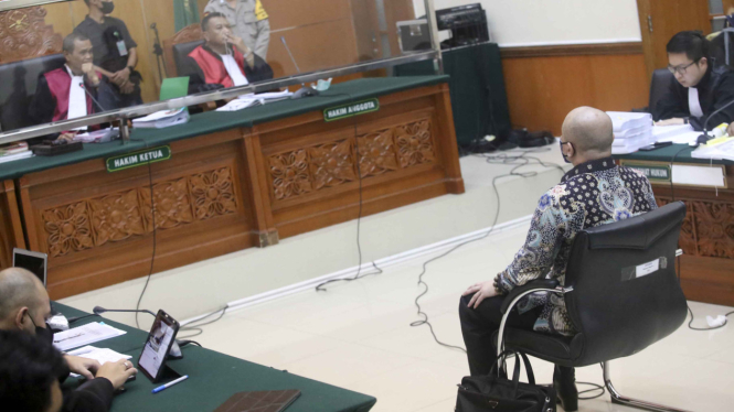 Teddy Minahasa, Sidang Pledoi