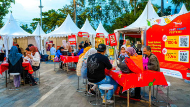 Festival Kuliner Fast, Feast, Festive.