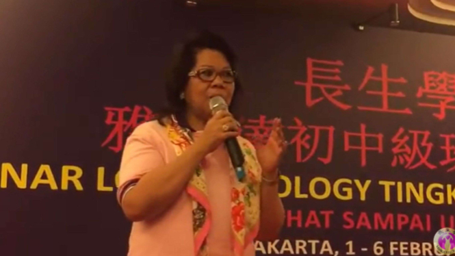 Dewi Kam