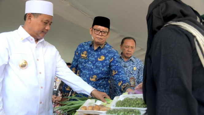 Pemdaprov Gelar Bazar Ramadan dan Baksos