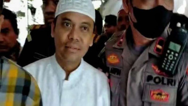 Gus Nur usai sidang vonis.