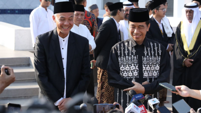 Presiden Jokowi bersama Gubernur Jateng sekaligus capres Ganjar Pranowo.
