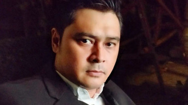 Iqbal Pakula