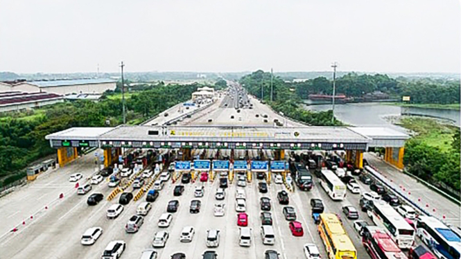 Arus Balik di Tol Transjawa. 