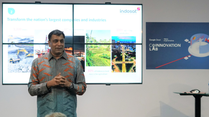 Direktur Utama dan Kepala Eksekutif Indosat Ooredoo Hutchison Vikram Sinha.
