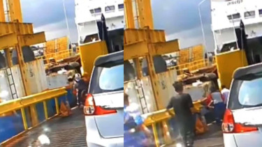 Viral, Emak-emak Terjun ke Laut 
